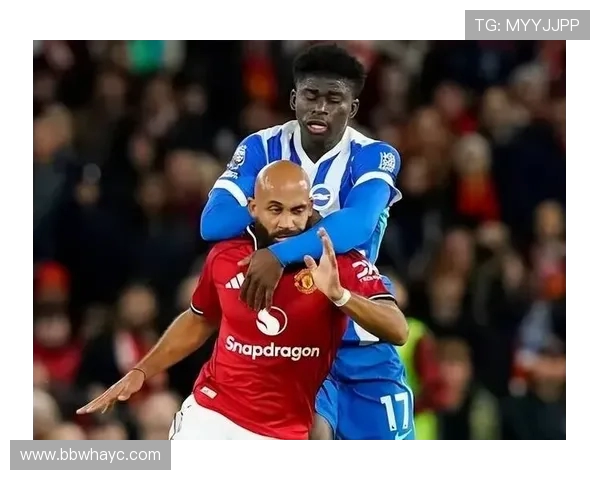 曼联水货中场面临清洗!去年斥资半亿买进 如今沦为铁板凳